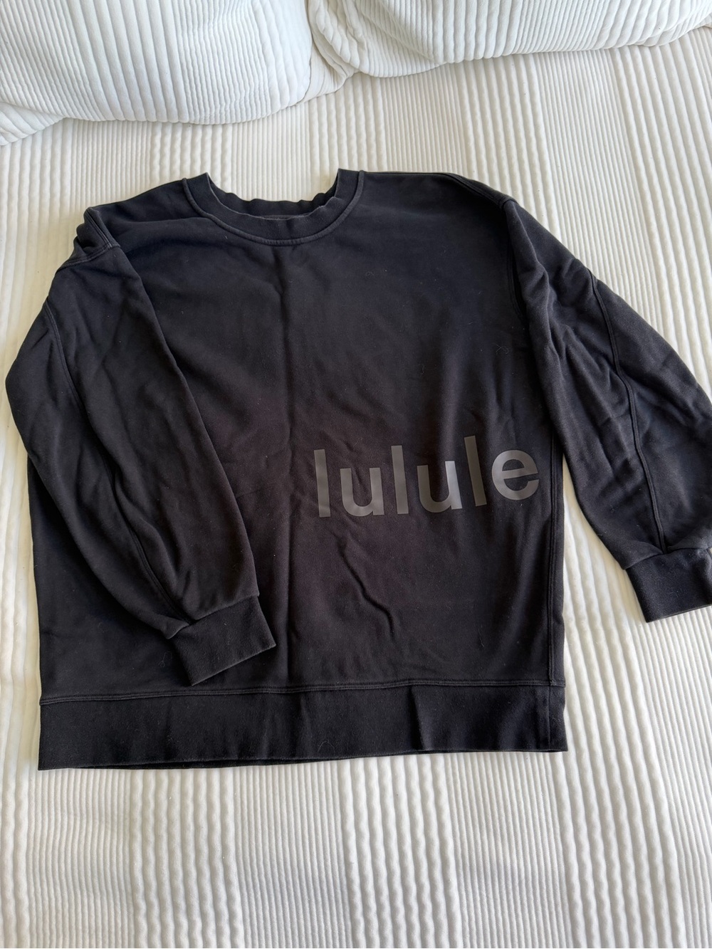 lululemon Women’s Black Crewneck
